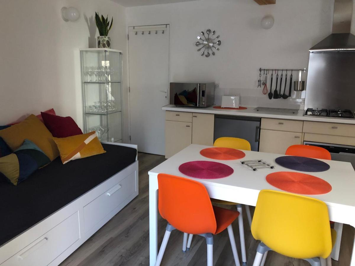 La Maisonnette Auvergnate Vertaizon Bagian luar foto